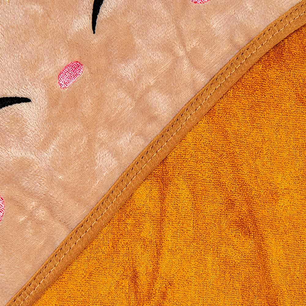 Stretchy Towel – Monkey_Close Up