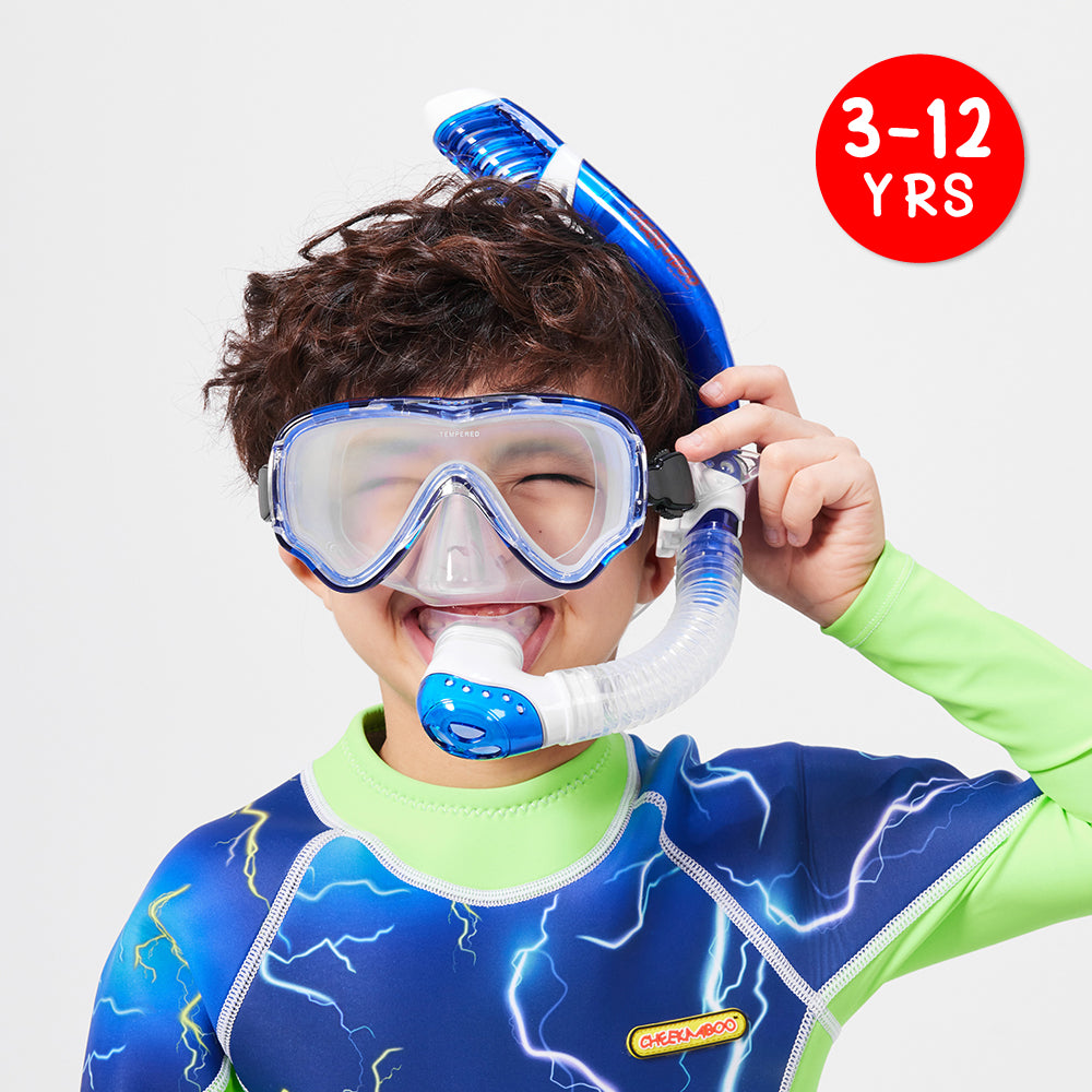 A Kid Wearing the Blue Snorkel Mask